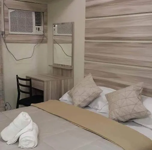 Charisse Studio 1 Bed & Breakfast Cebu